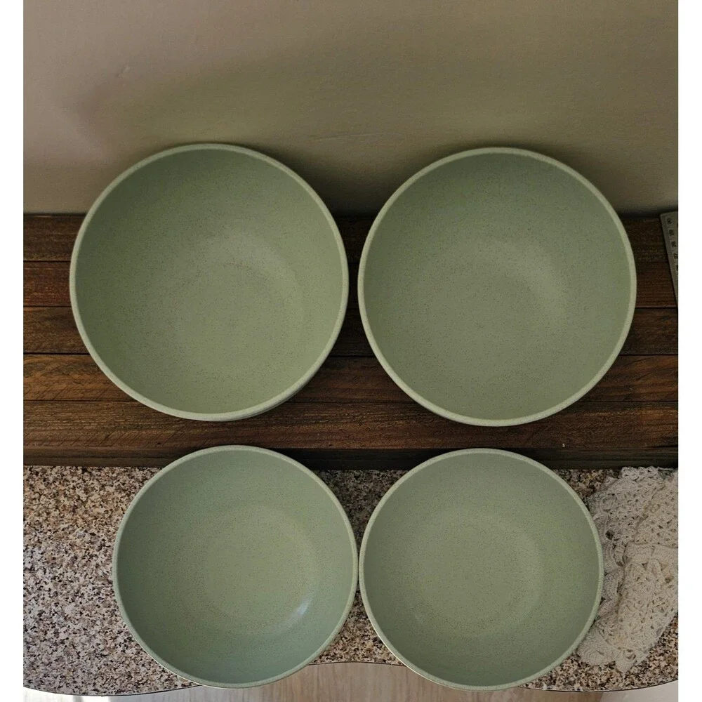 4 Green Speckle Plastic All Purpose Bowls Serving Pasta Mixing Prep